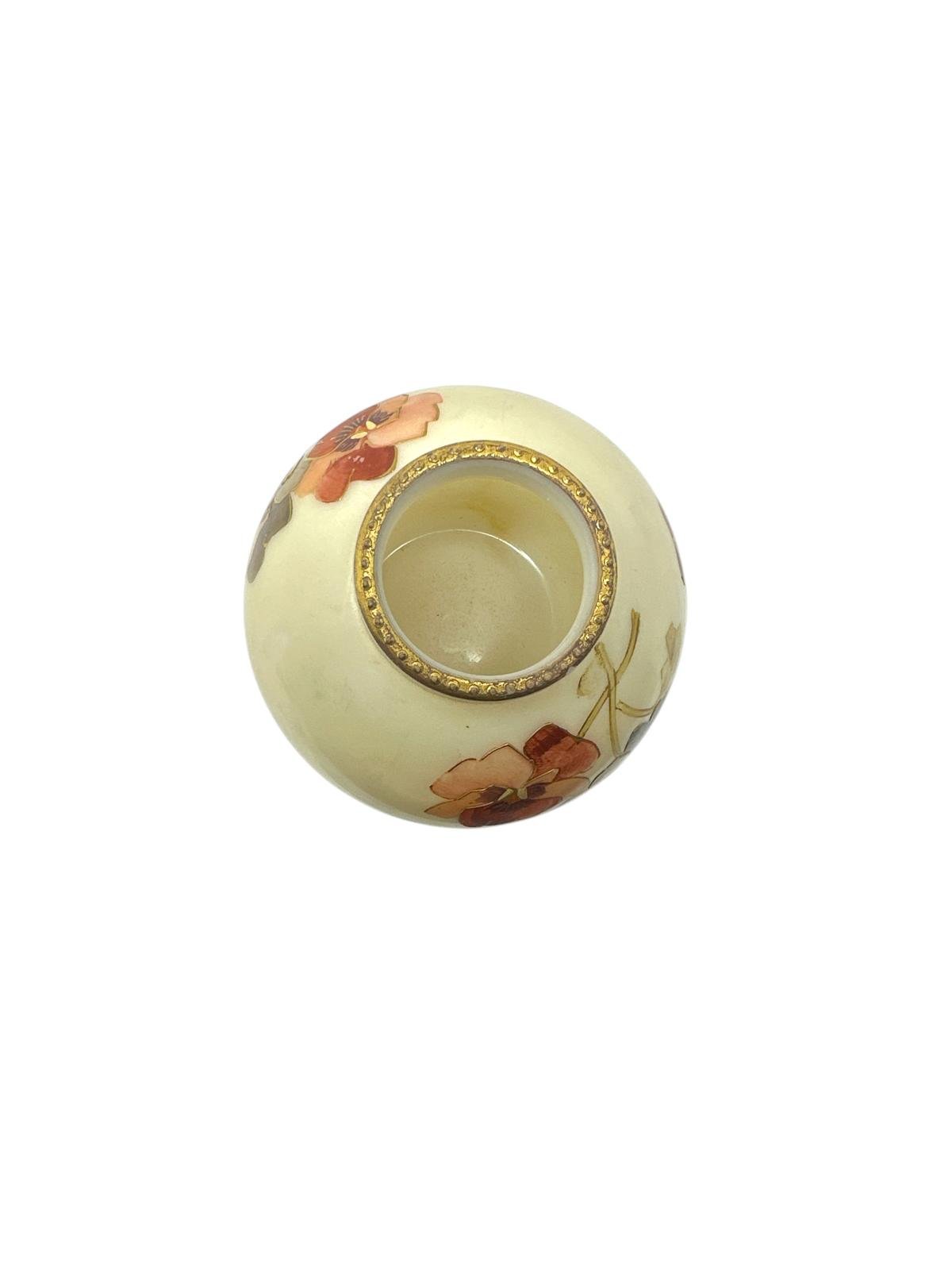 victorian smith brothers decorated round flower vase ciraca 1890s - Image 6