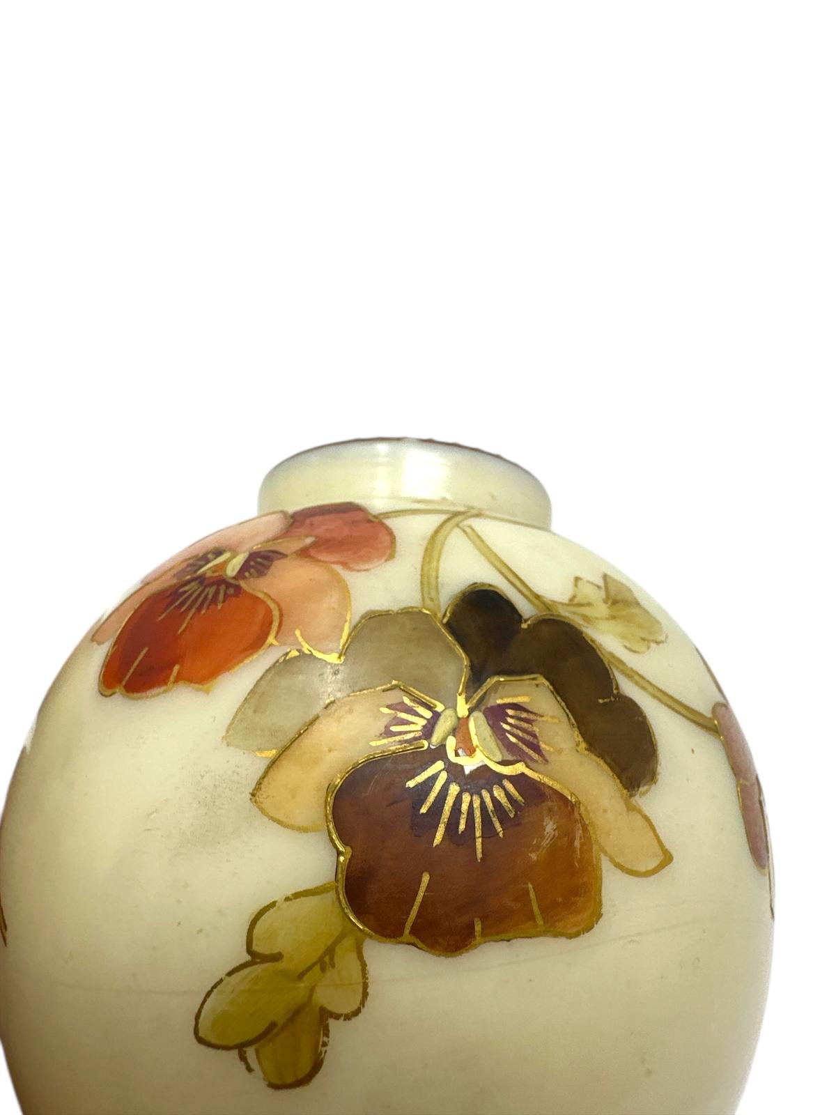 victorian smith brothers decorated round flower vase ciraca 1890s